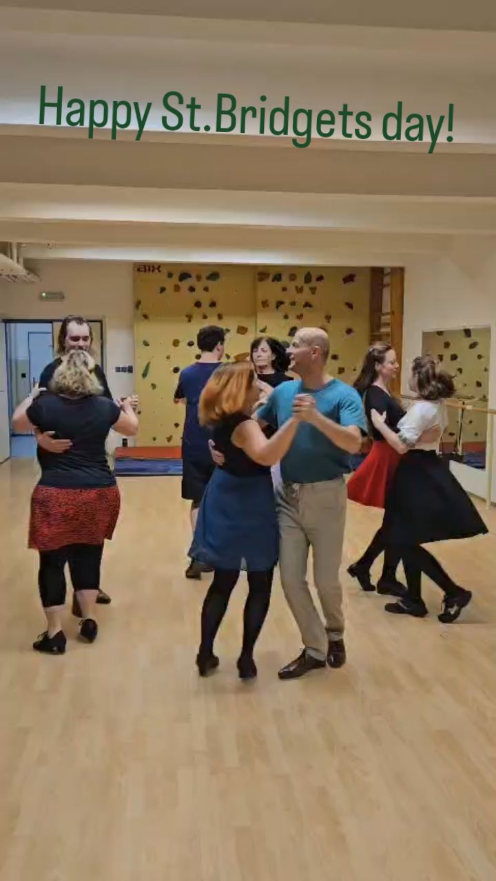 Nahlédněte na Instagram