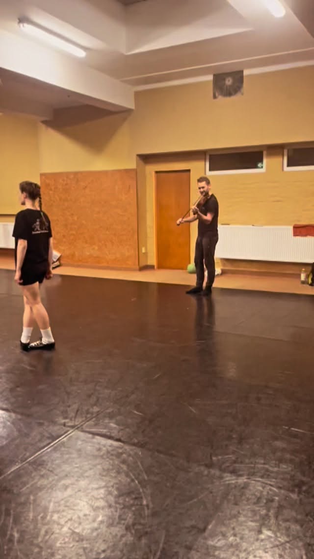 Nahlédněte na Instagram